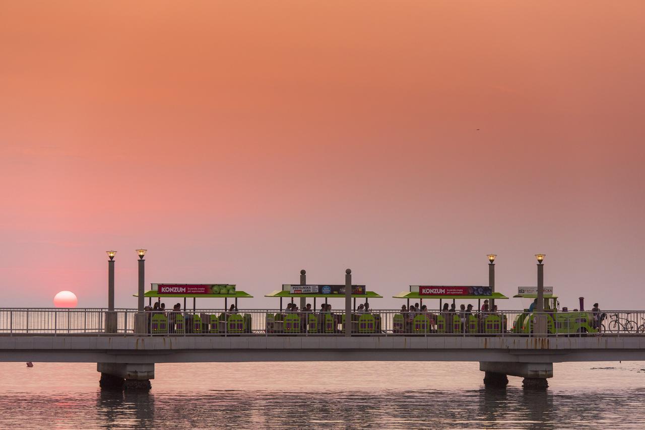 Apartments Lungomare Umag Eksteriør bilde